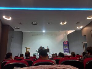 حضور مدیر یوتاب در نشست تخصصی طرح SME100 ویژه رتبهبندی صنایع کوچک 1 "نشست تخصصی طرح SME100 در شهرک صنعتی پرند با حضور مدیر گروه فنی مهندسی یوتاب"